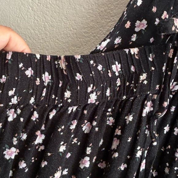 Torrid Black Floral Print Soft Jumpsuit 2S - Picture 12 of 15